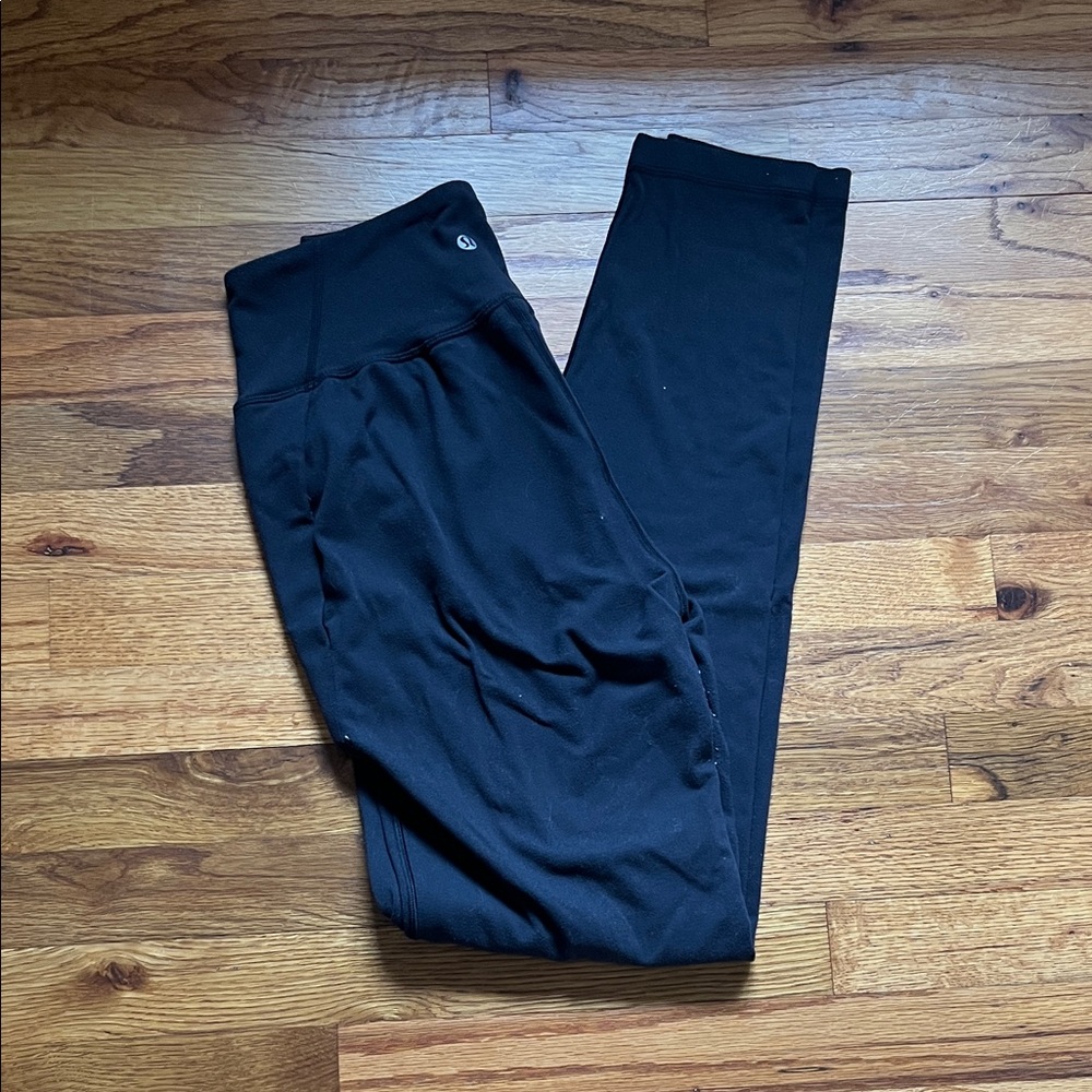 Lululemon, slim fit sweat pants, high rise waist, rulu fabric, size 2